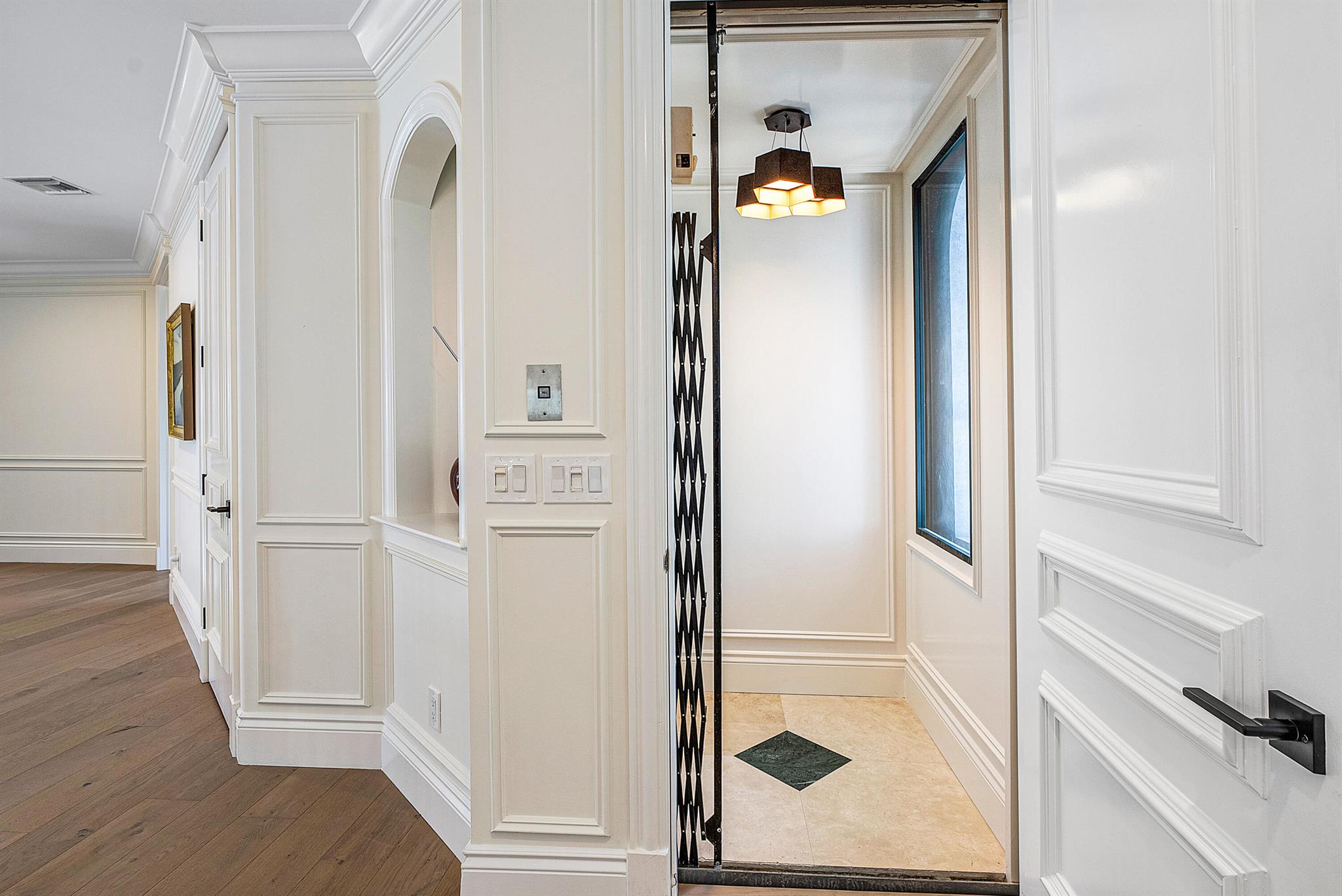 HARBOUR EAST - Residential