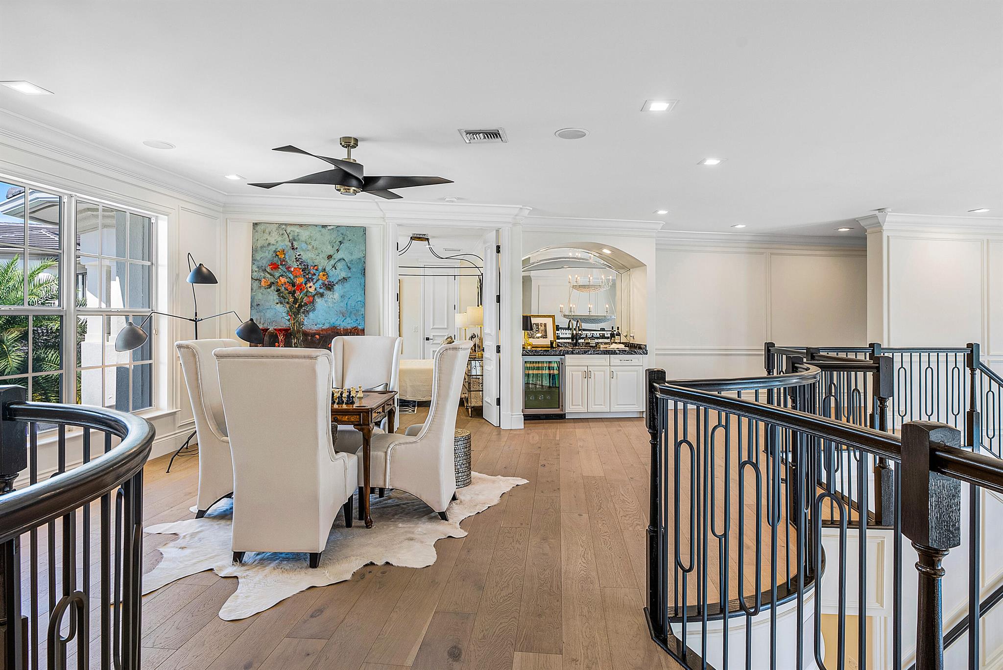 HARBOUR EAST - Residential