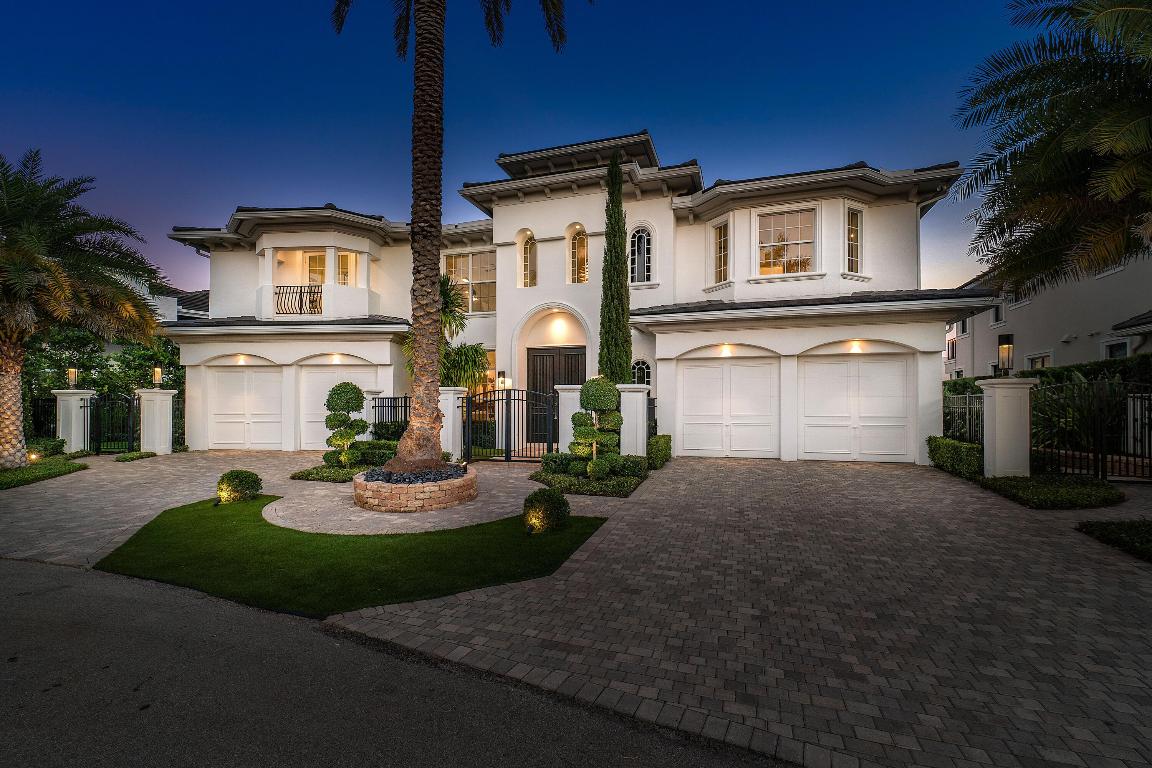 HARBOUR EAST - Residential