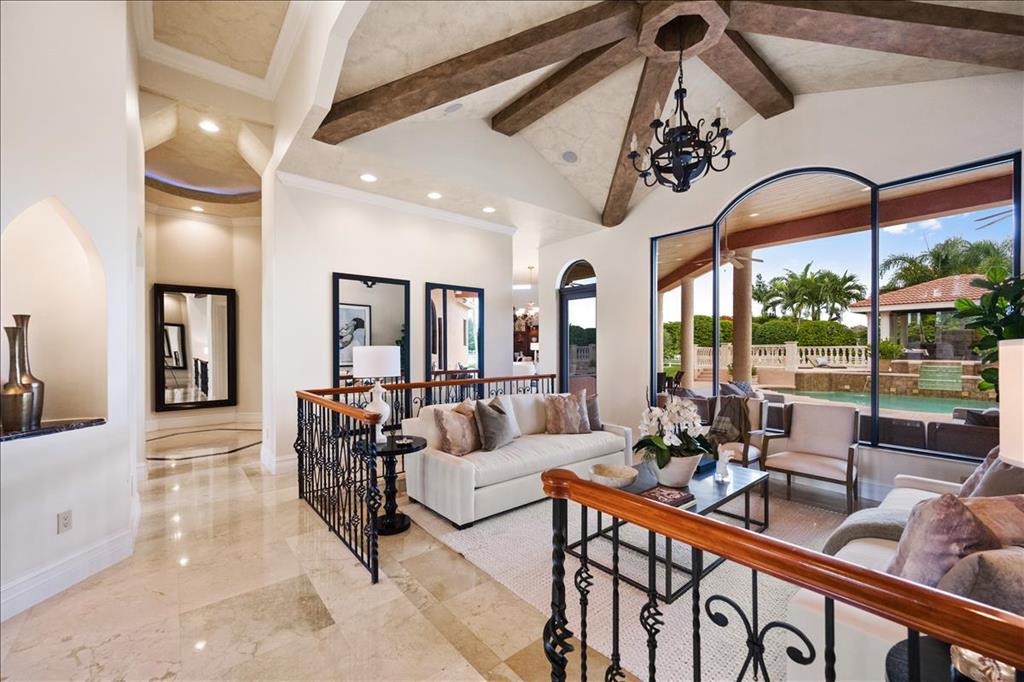 PALM BEACH POINT - Residential