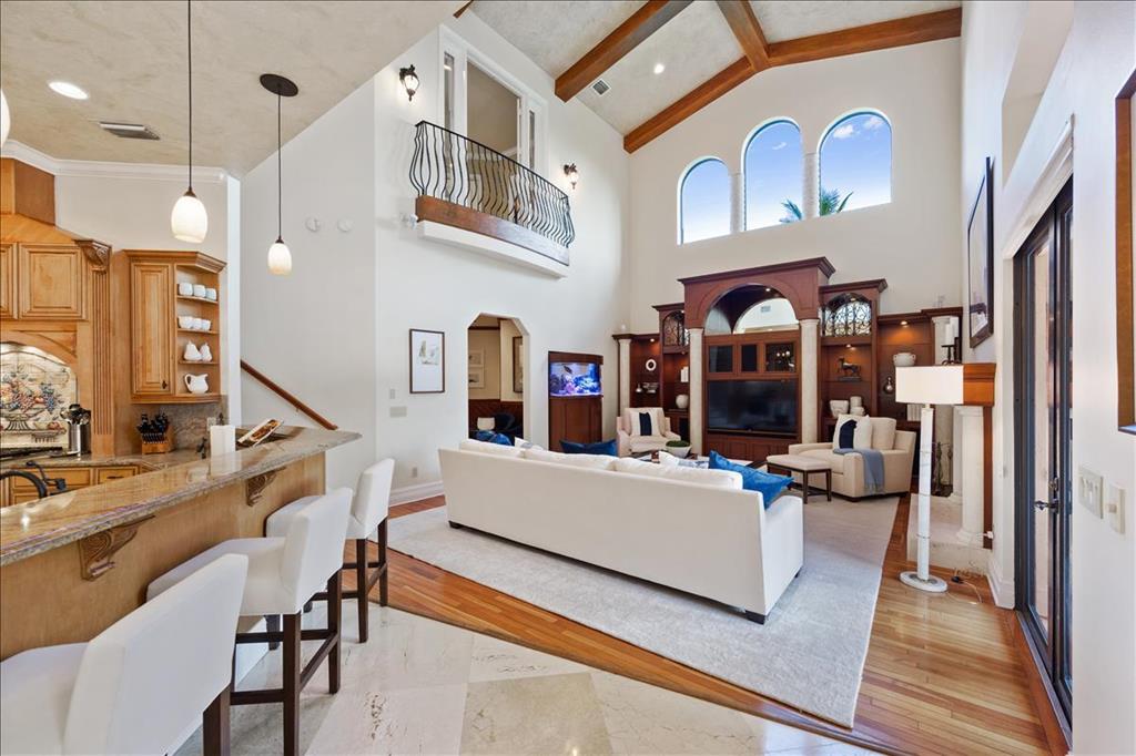 PALM BEACH POINT - Residential