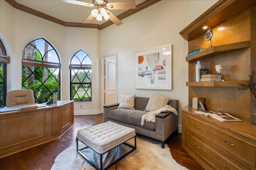 PALM BEACH POINT - Residential