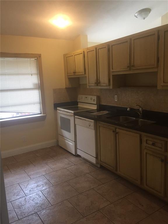 North Lauderdale Village - Residential Lease