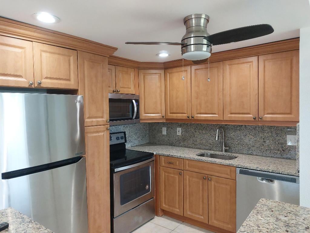 Photo of 362 Tuscany G, Delray Beach, FL 33446 (MLS # R11151534)