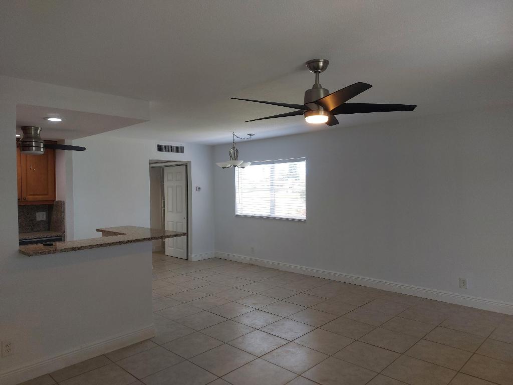 KINGS POINT - Residential Lease