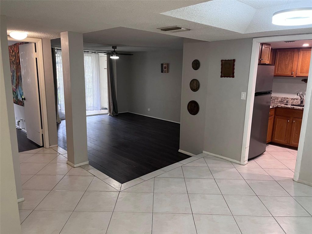 Photo of 3670 N Inverrary Drive #1F, Lauderhill, FL 33319 (MLS # F10550427)