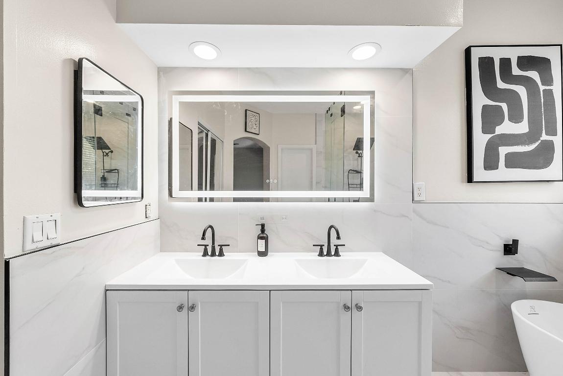 Cocoplum - Residential