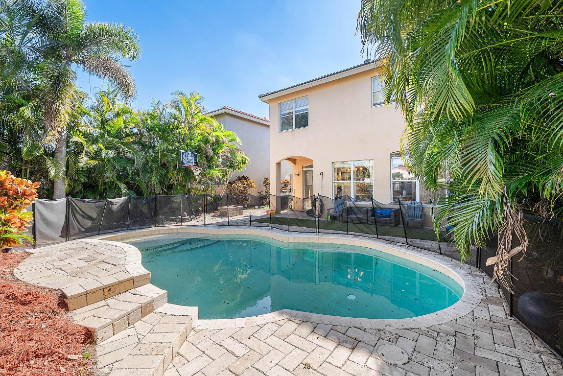 Cocoplum - Residential