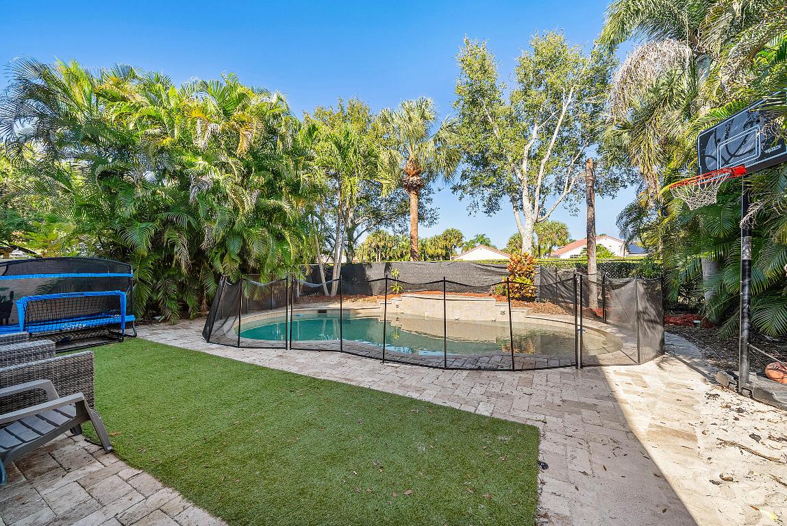 Cocoplum - Residential