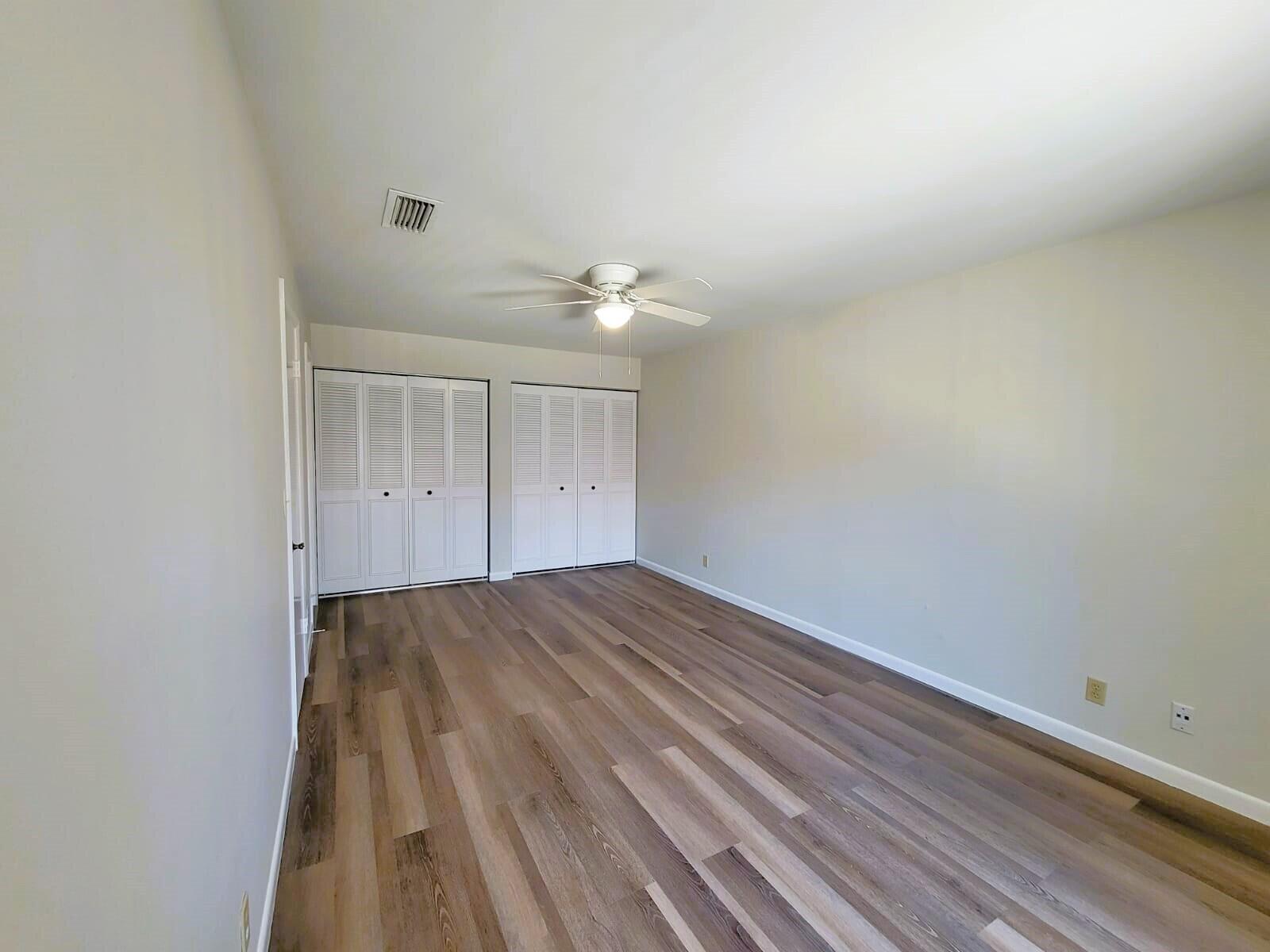 FOREST CONDO - Residential