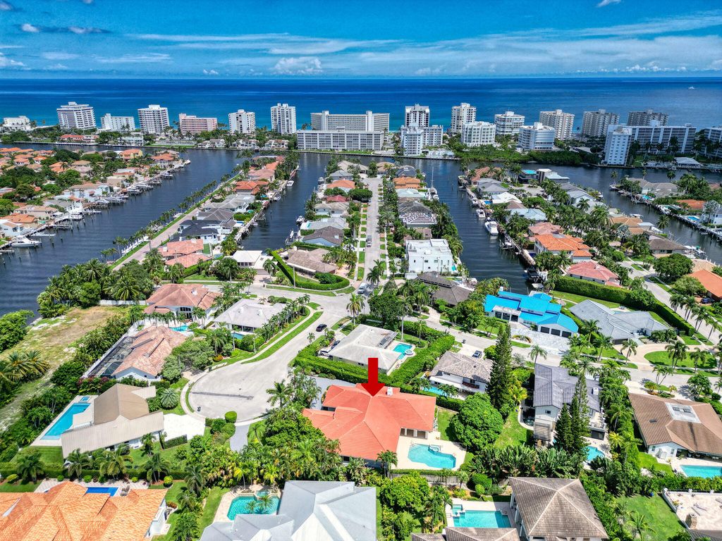 Photo of 844 NE Mulberry Drive, Boca Raton, FL 33487 (MLS # R11121189)