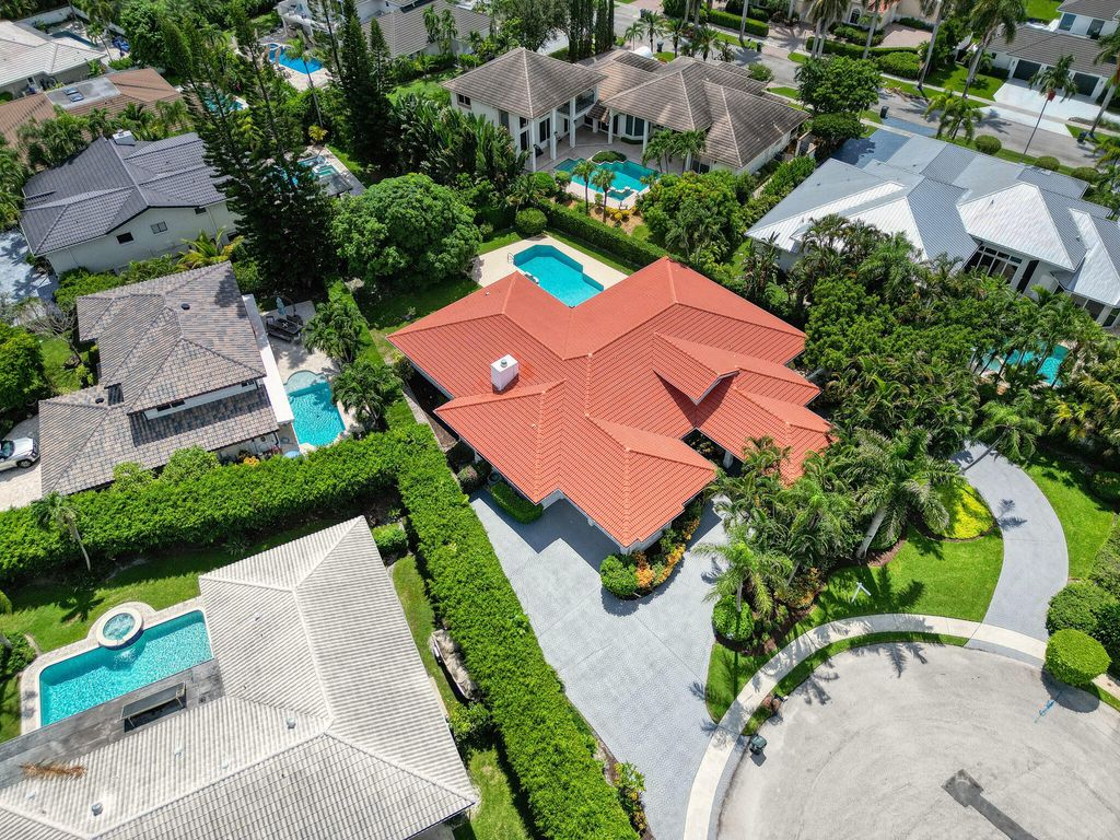 Photo of 844 NE Mulberry Drive, Boca Raton, FL 33487 (MLS # R11121189)