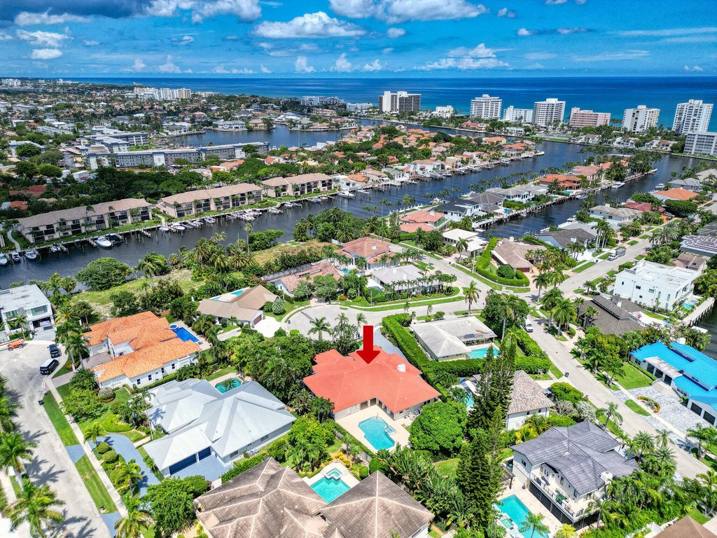 Photo of 844 NE Mulberry Drive, Boca Raton, FL 33487 (MLS # R11121189)
