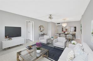 LIGHTHOUSE POINT PLAZA - Residential