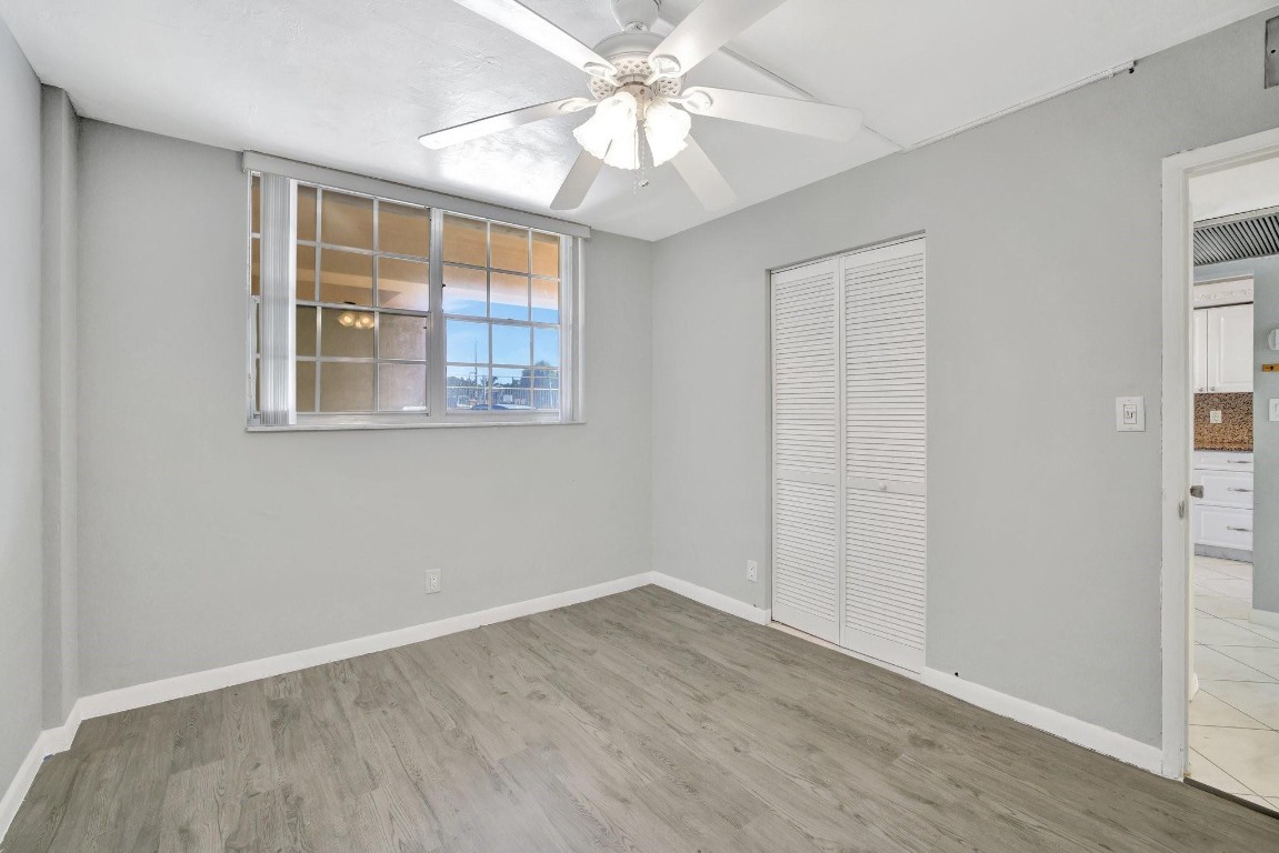 LIGHTHOUSE POINT PLAZA - Residential