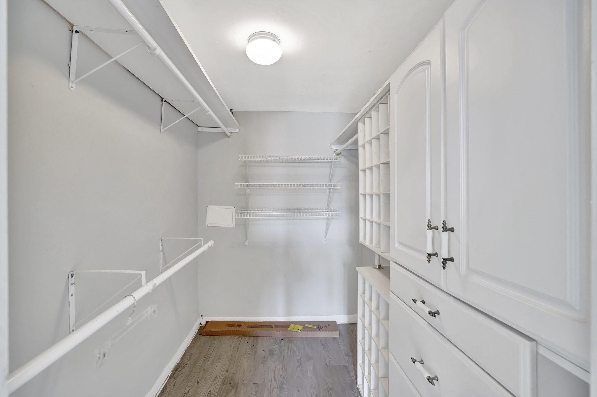 LIGHTHOUSE POINT PLAZA - Residential