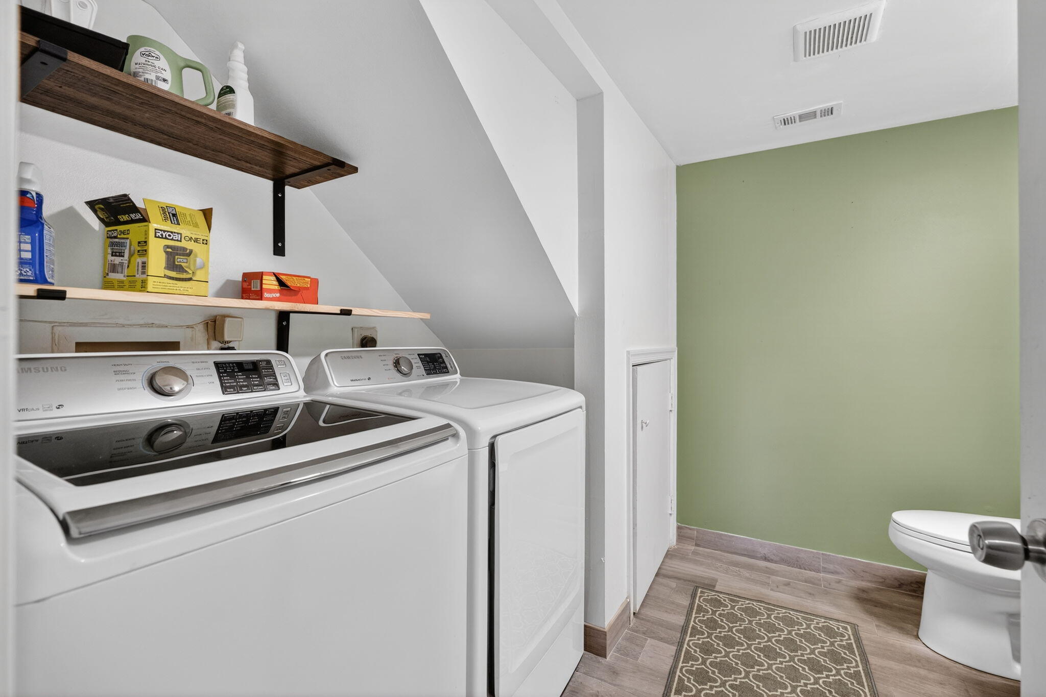 SIMS CREEK PH II - Residential