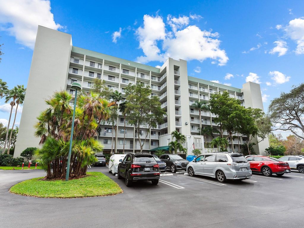 Photo of 2240 N Cypress Bend Drive #105, Pompano Beach, FL 33069 (MLS # F10419471)