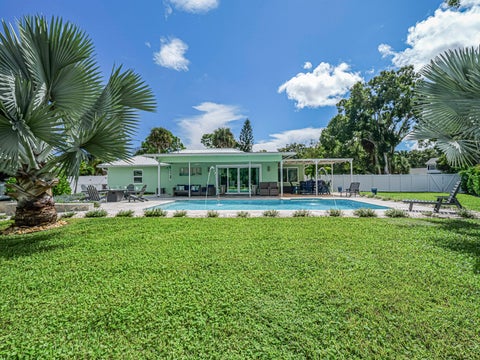 Tiny photo for 2201 BONITA Avenue, Vero Beach, FL 32960 (MLS # B26089773)