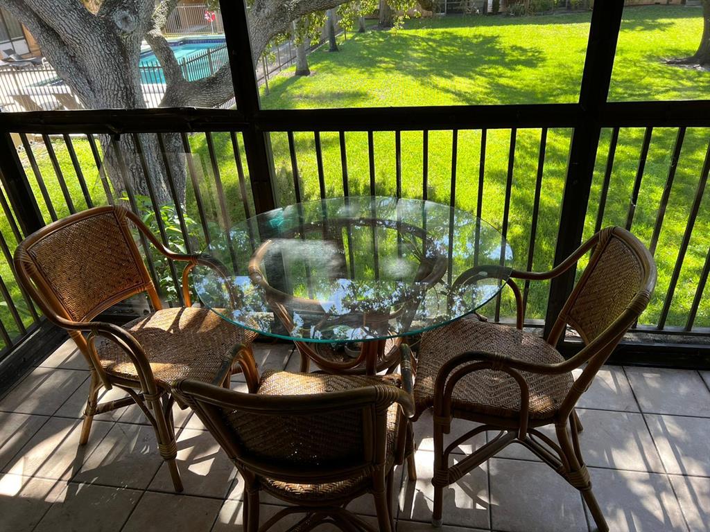 HAMPTON COURT CONDO - Residential