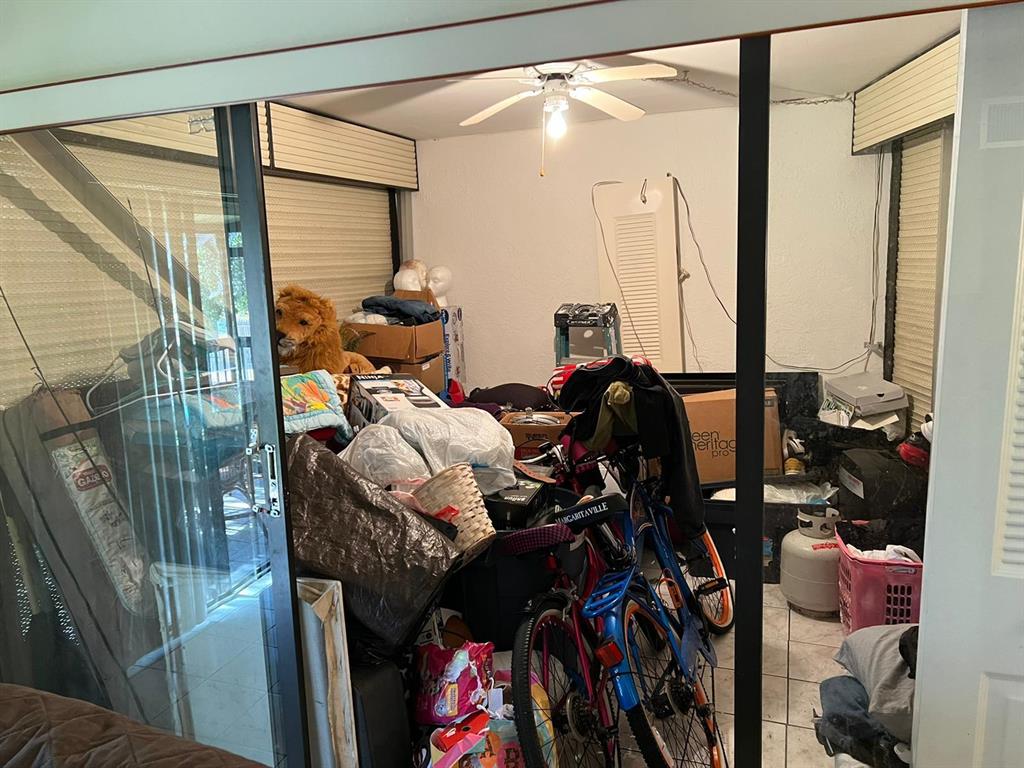 HAMPTON COURT CONDO - Residential