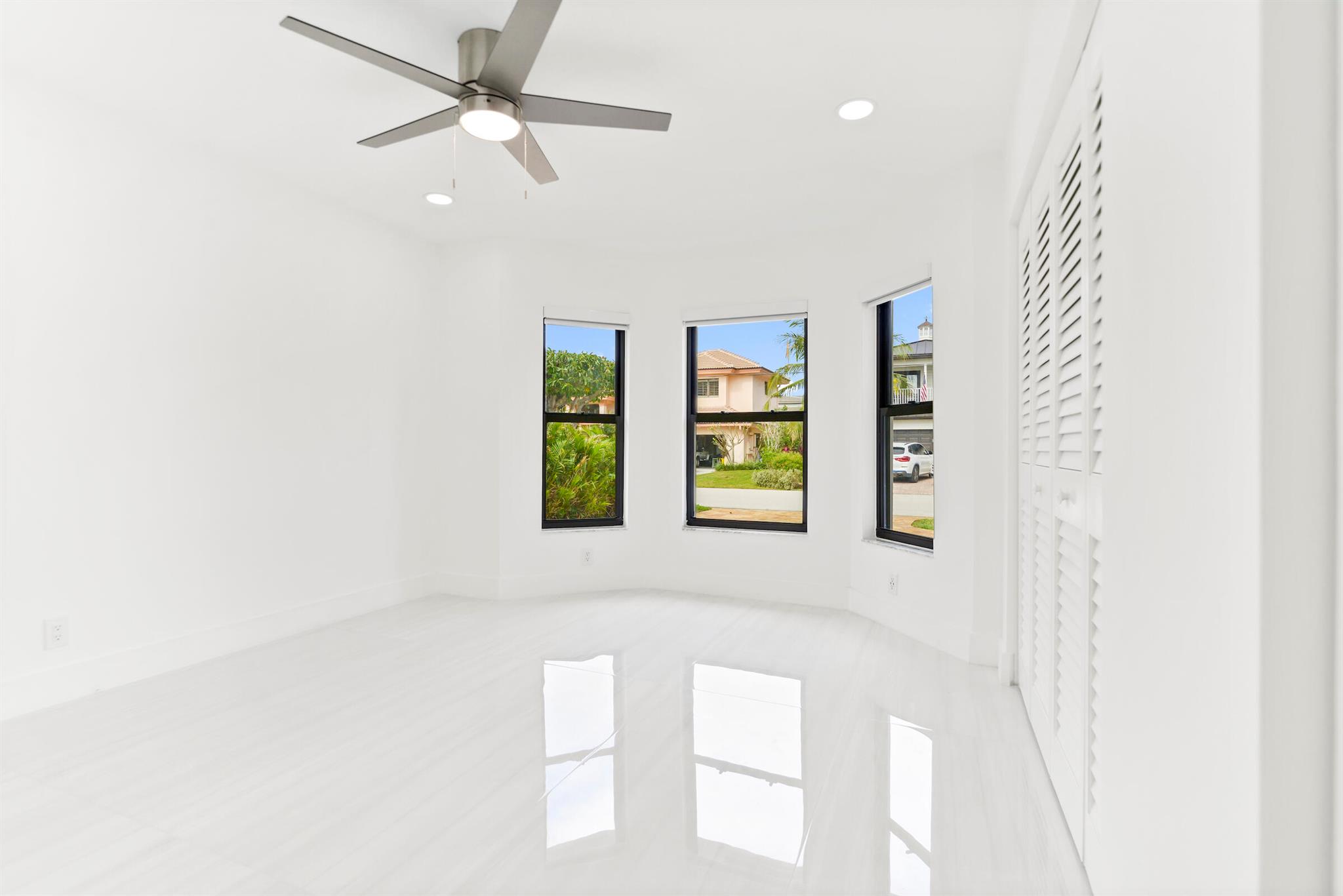 Harbour East - Residential