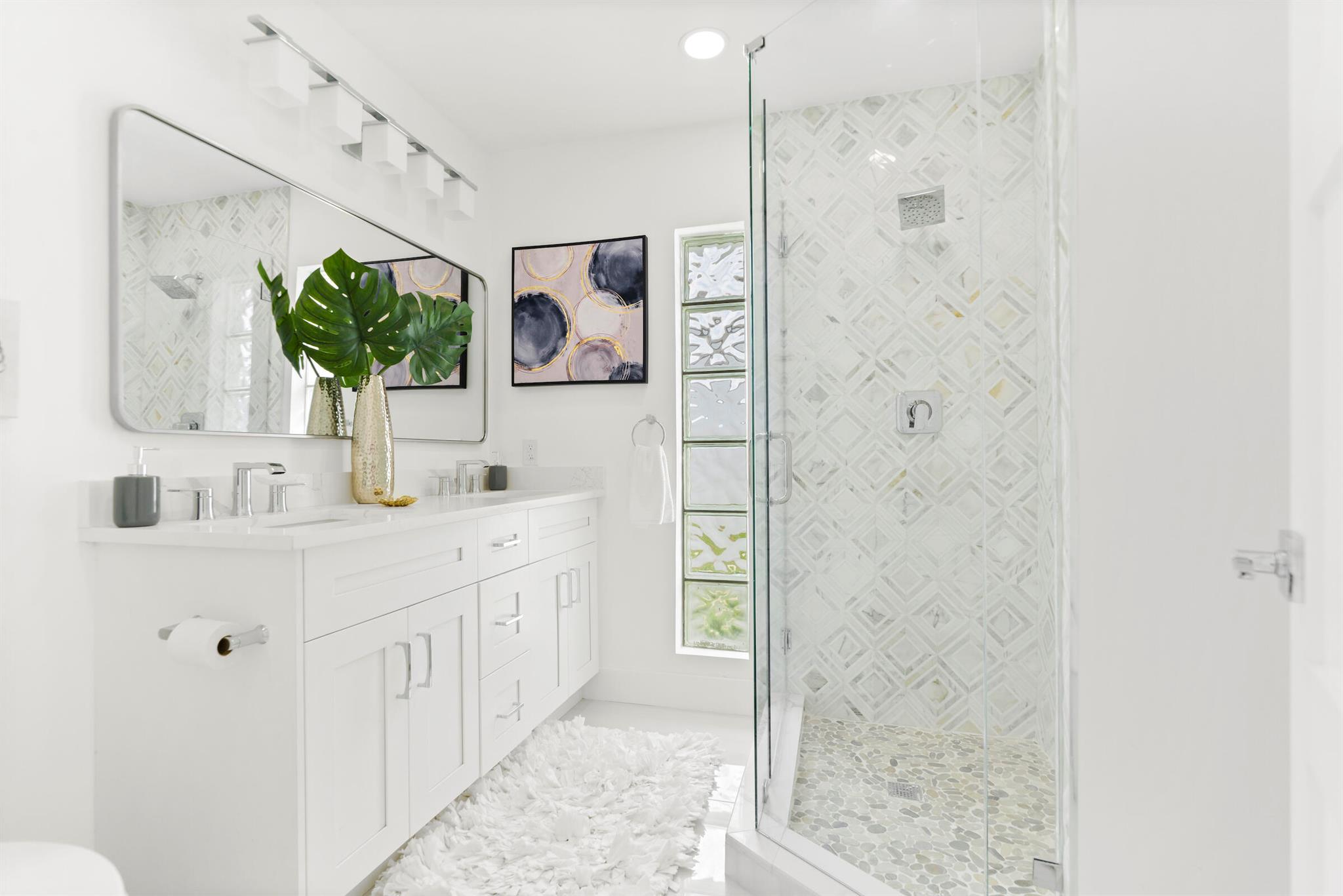 Harbour East - Residential