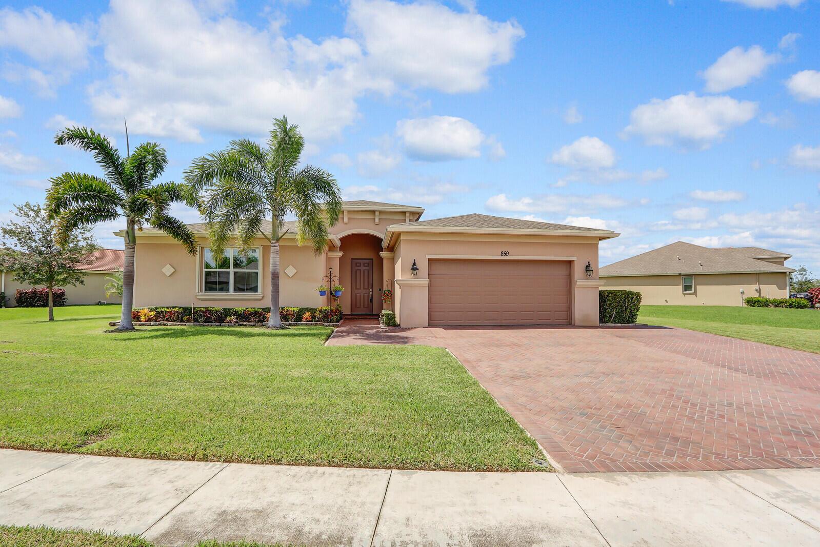 View Fort Pierce, FL 34947 house