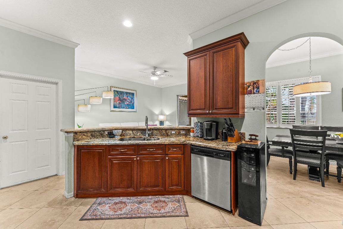 Andros Isle - Residential