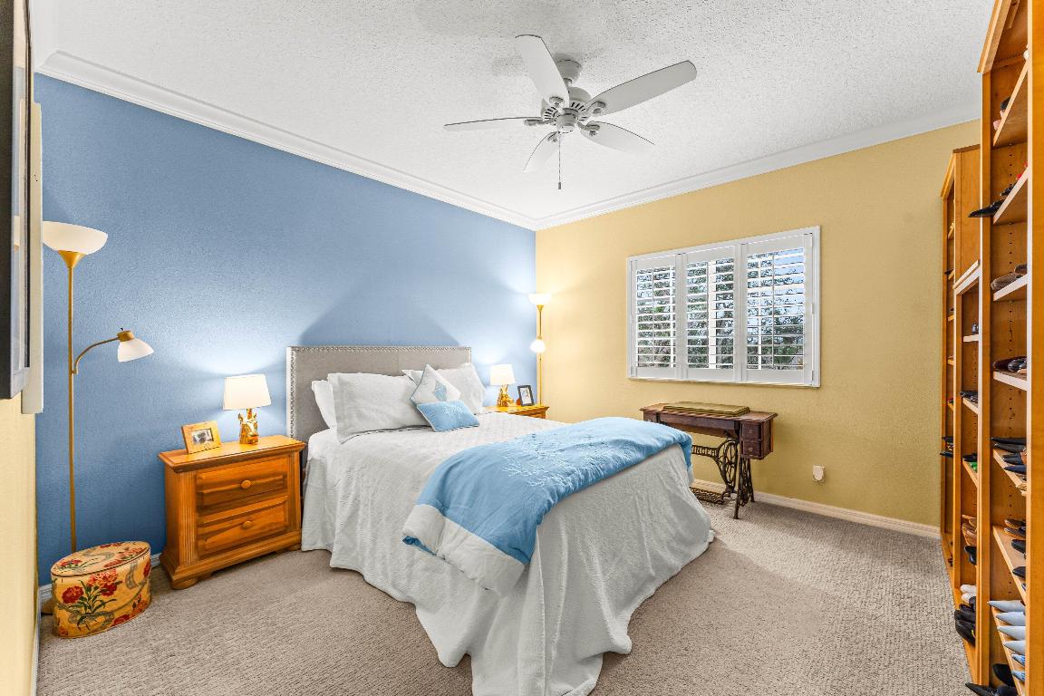 Andros Isle - Residential