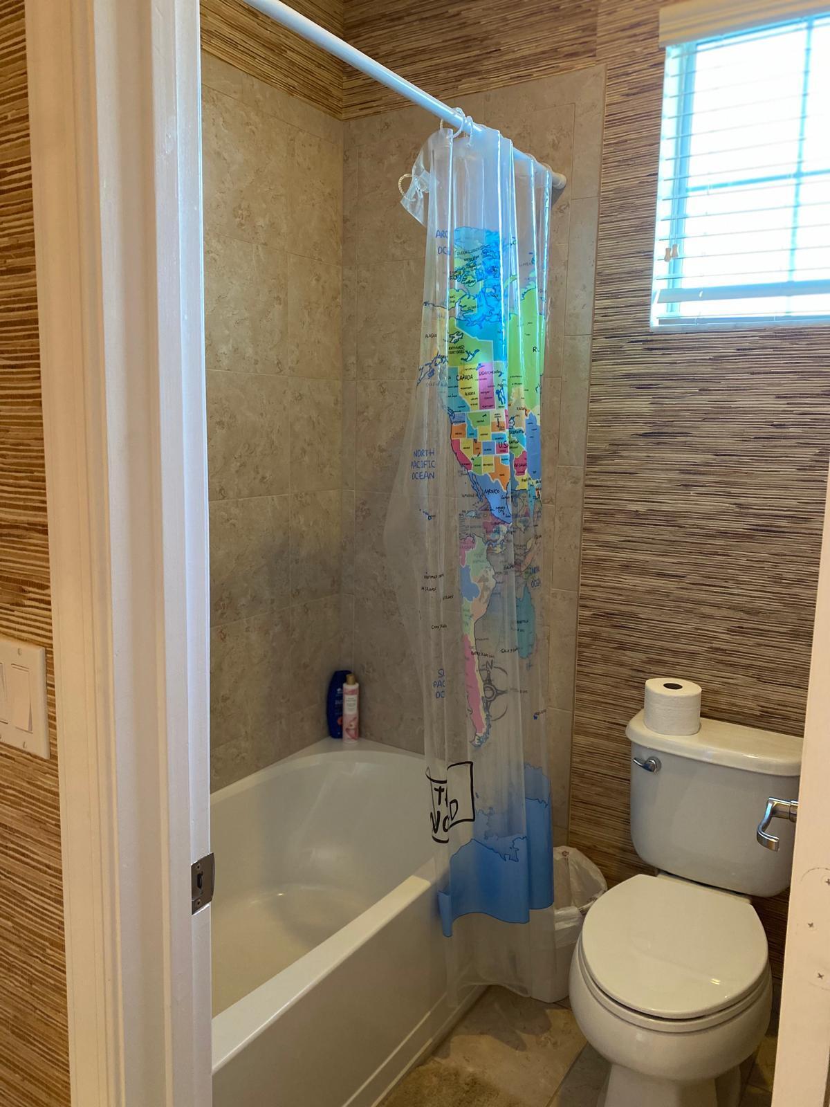 CHARLESTON COMMONS - Residential Lease