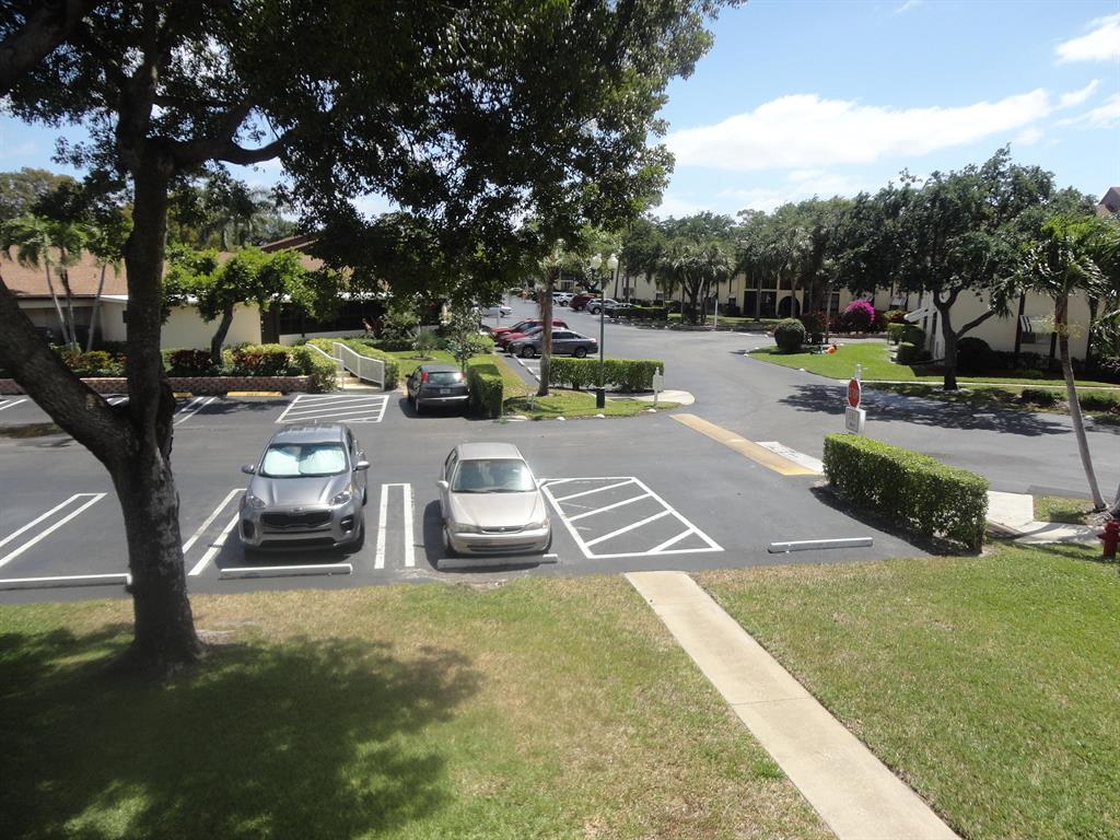 PINE RIDGE SOUTH I CONDO - Residential