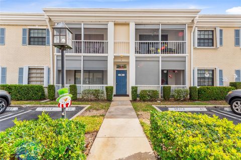 120 Cypress Club Dr 203 Pompano Beach FL 33060