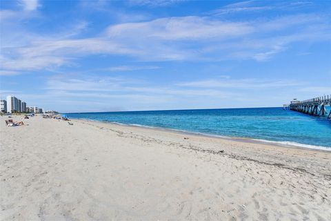 A home in Deerfield Beach