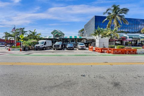 A home in Deerfield Beach