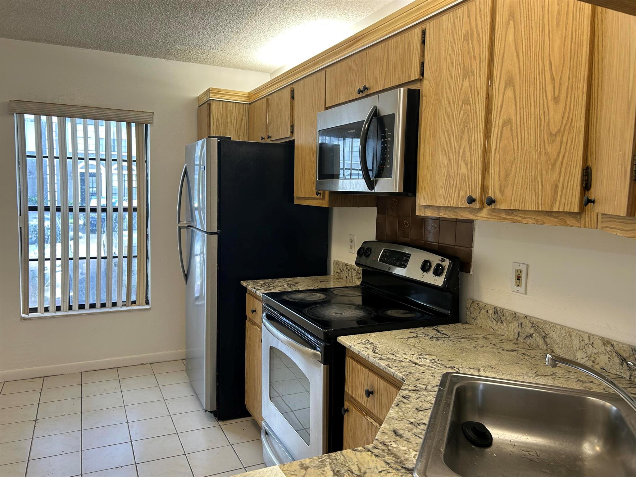 SOCIETY HILL CANNONGATE - Residential Lease