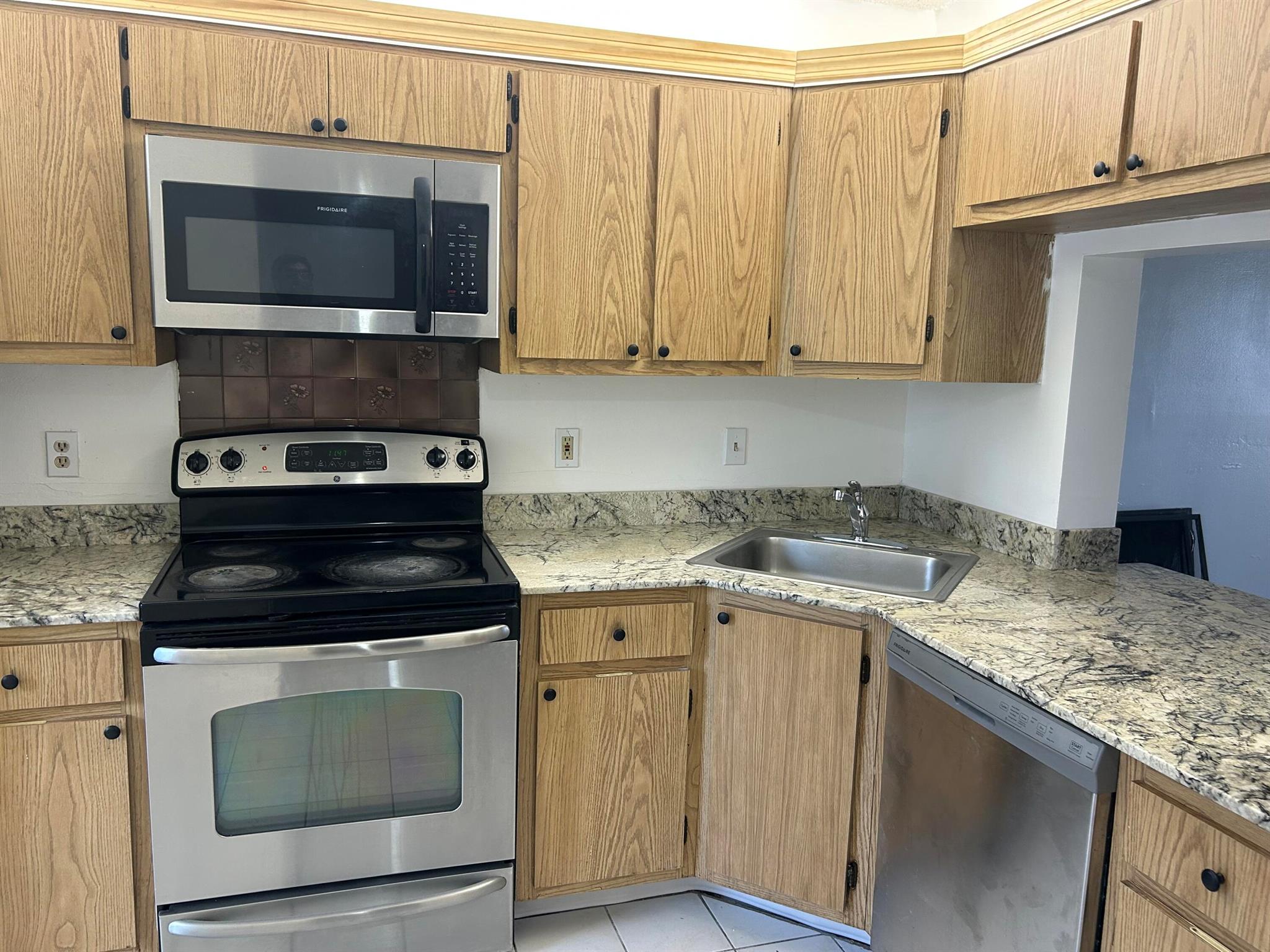 SOCIETY HILL CANNONGATE - Residential Lease