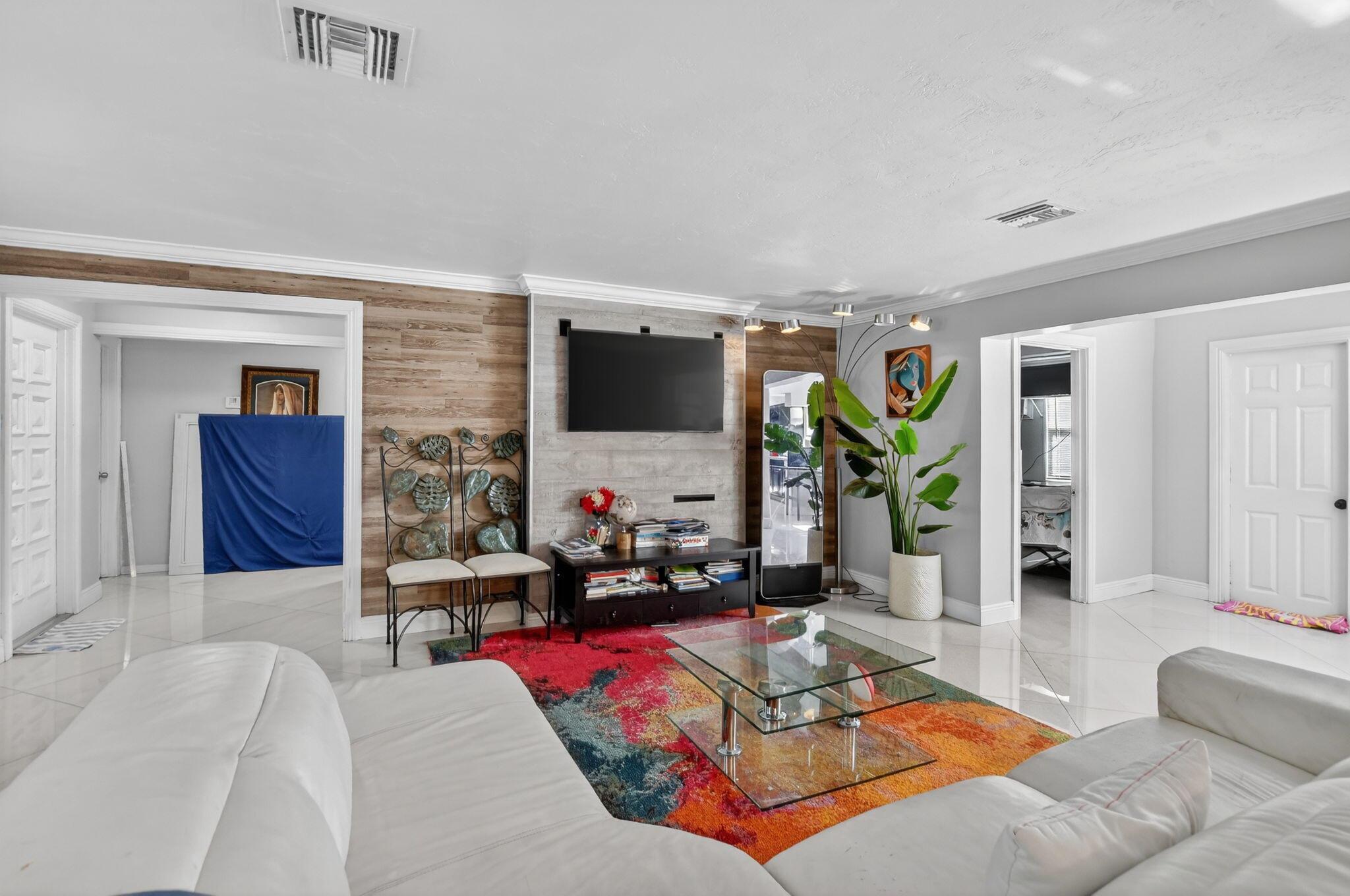 BOCA ISLANDS SEC 1 - Residential