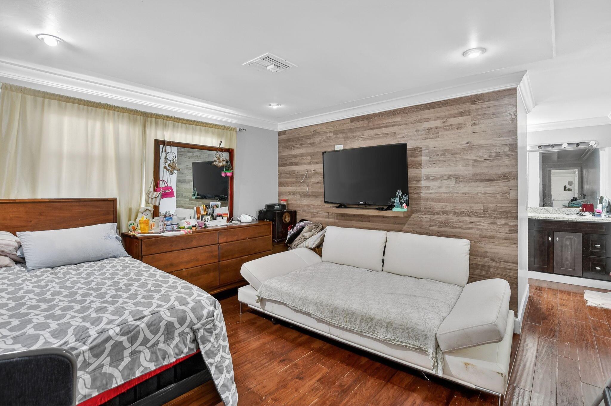 BOCA ISLANDS SEC 1 - Residential