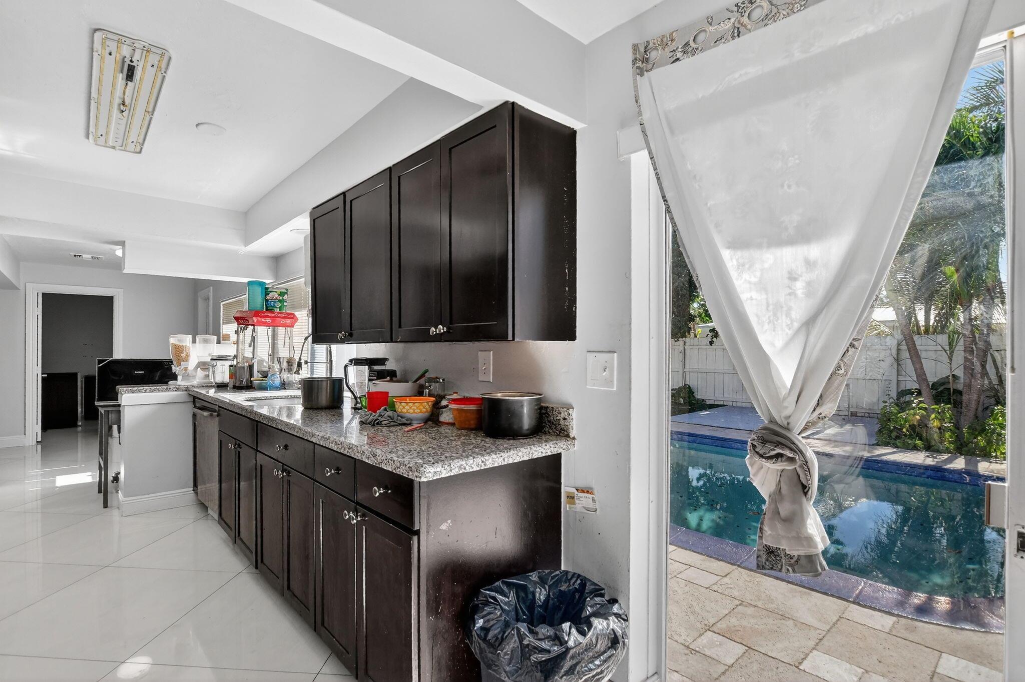 BOCA ISLANDS SEC 1 - Residential