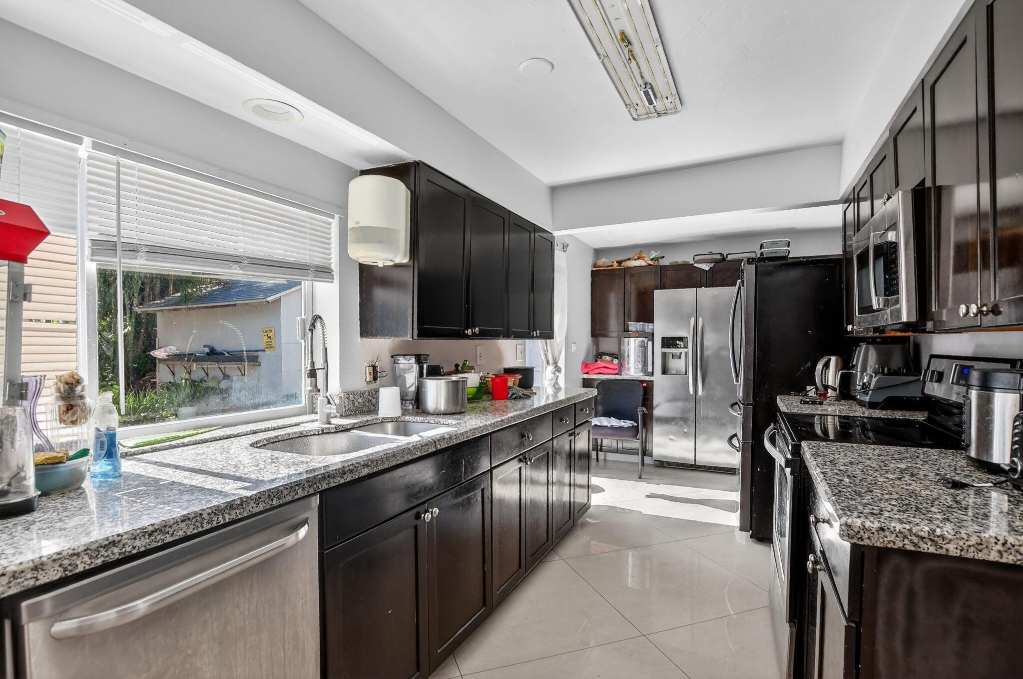 BOCA ISLANDS SEC 1 - Residential