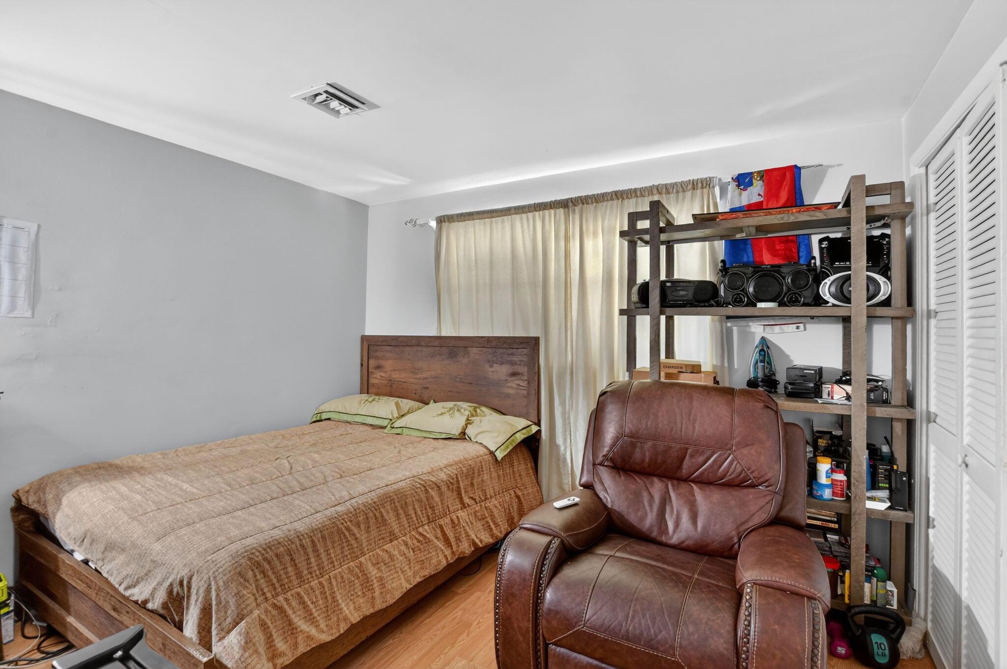 BOCA ISLANDS SEC 1 - Residential