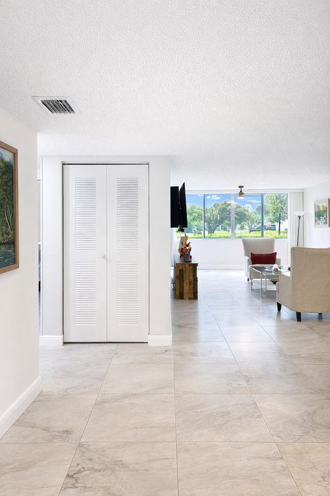 6698 10th Avenue N 116 Greenacres FL 33467