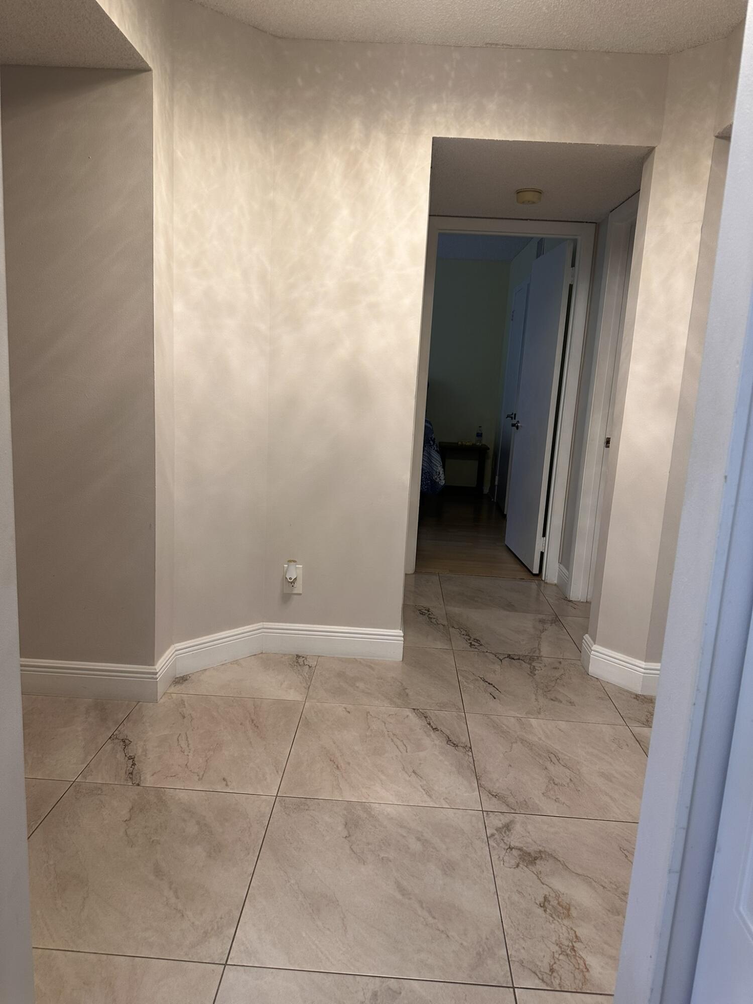 HAMLET AT POINCIANA CONDO - Residential