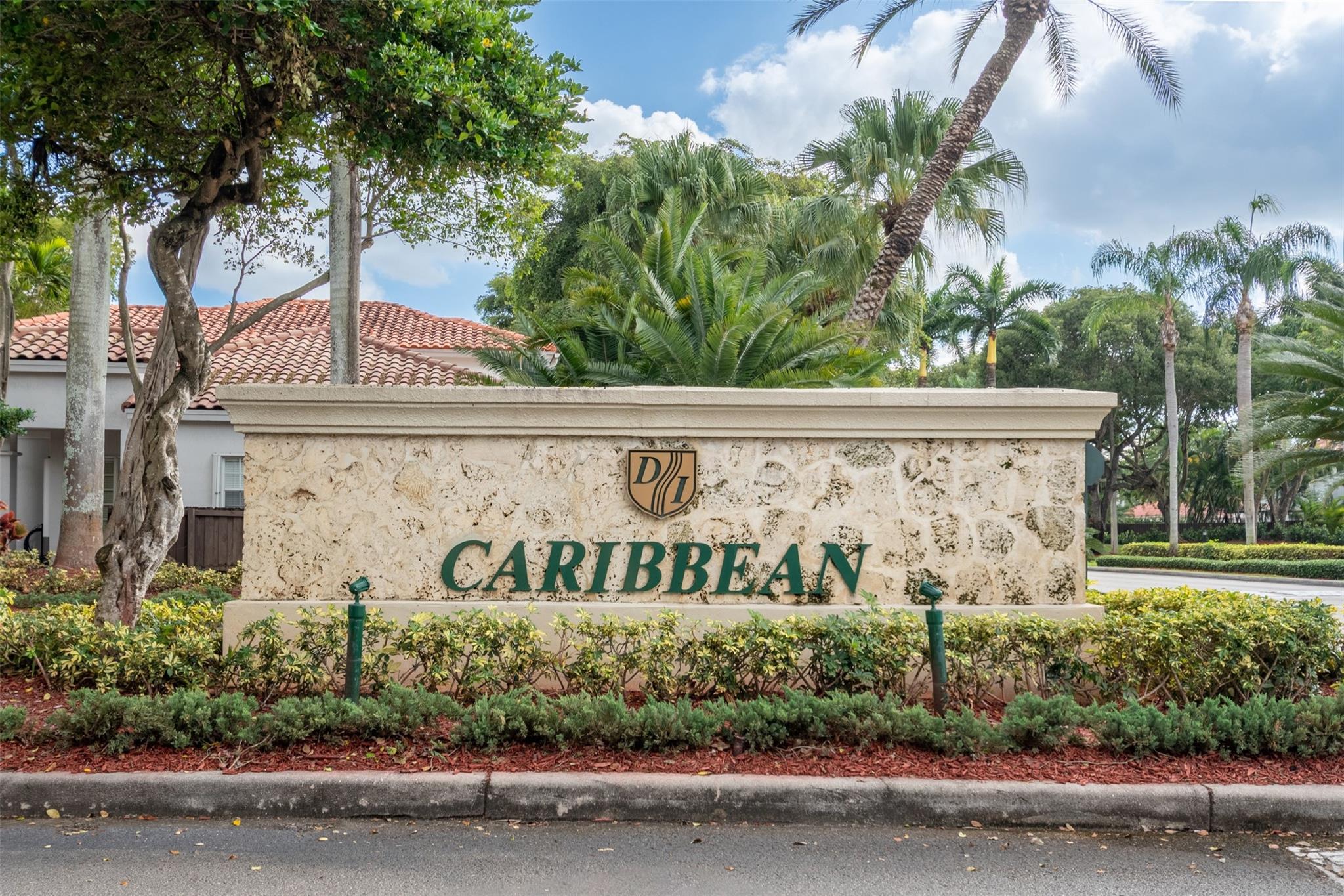 DORAL ISLES CARIBBEAN - Residential