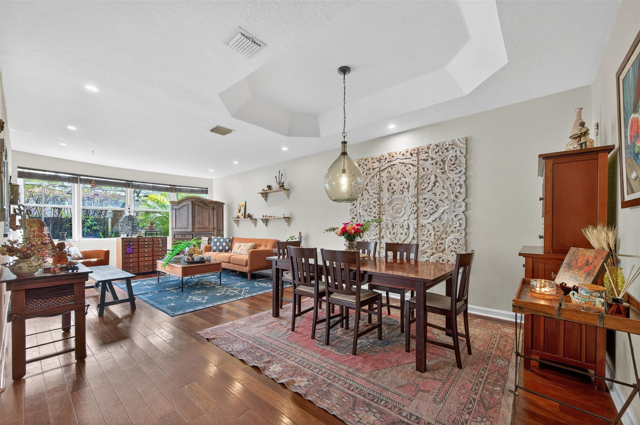 DORAL ISLES CARIBBEAN - Residential