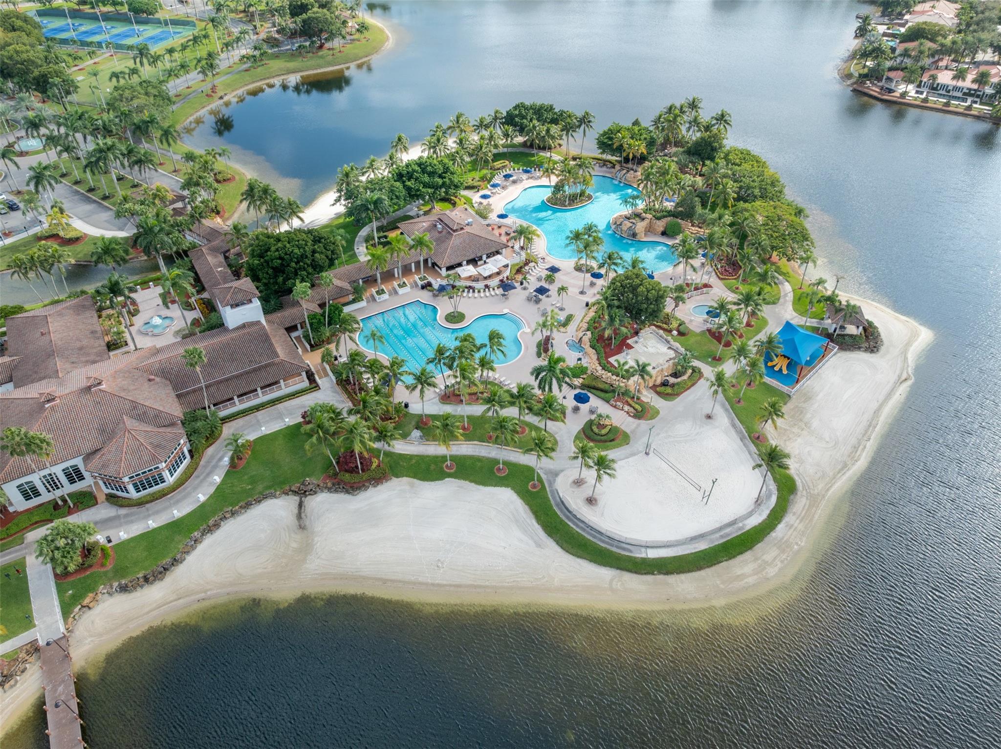 DORAL ISLES CARIBBEAN - Residential