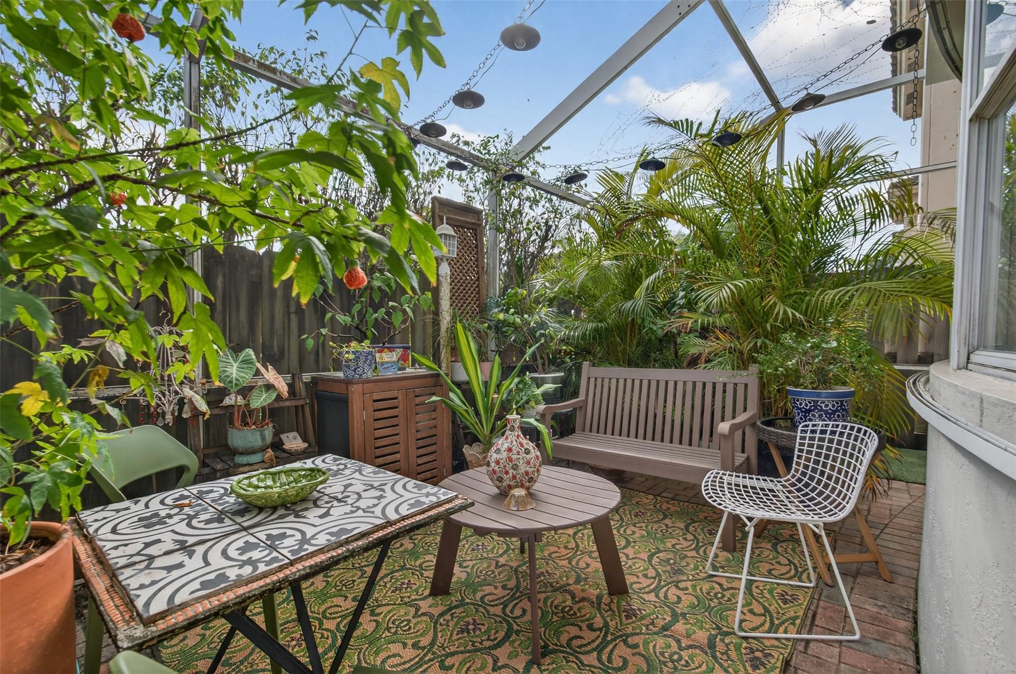 DORAL ISLES CARIBBEAN - Residential