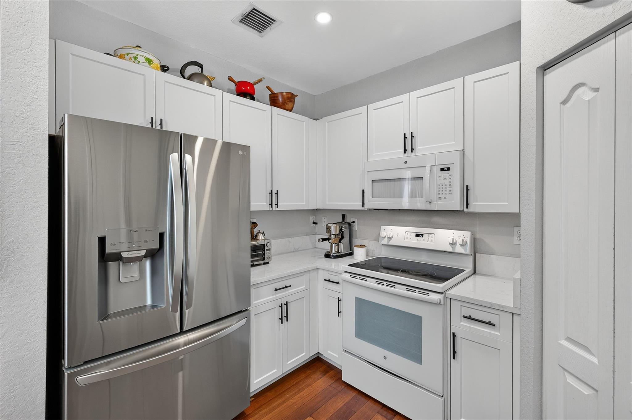 DORAL ISLES CARIBBEAN - Residential