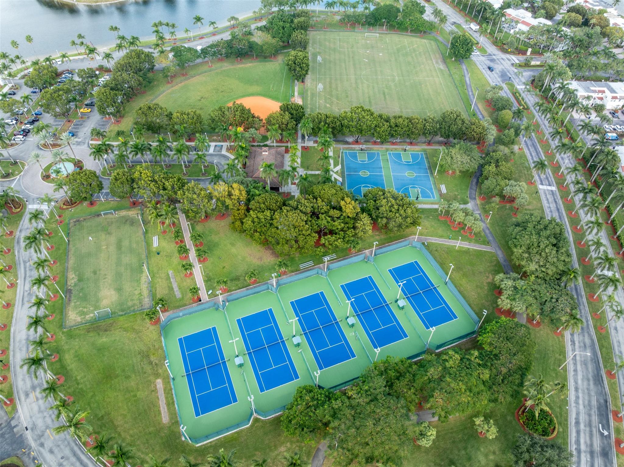 DORAL ISLES CARIBBEAN - Residential